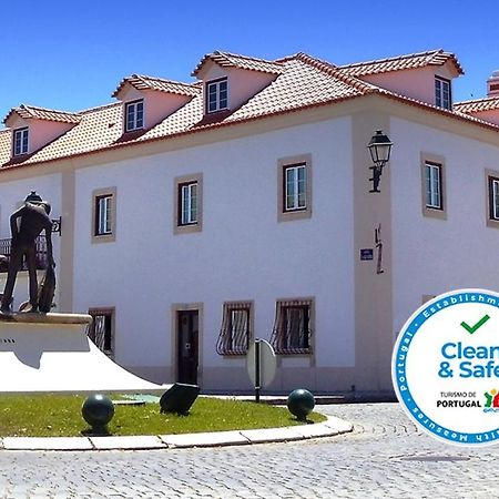 Casa Do Largo - Golega - Turismo De Habitacao Hotel Exterior photo