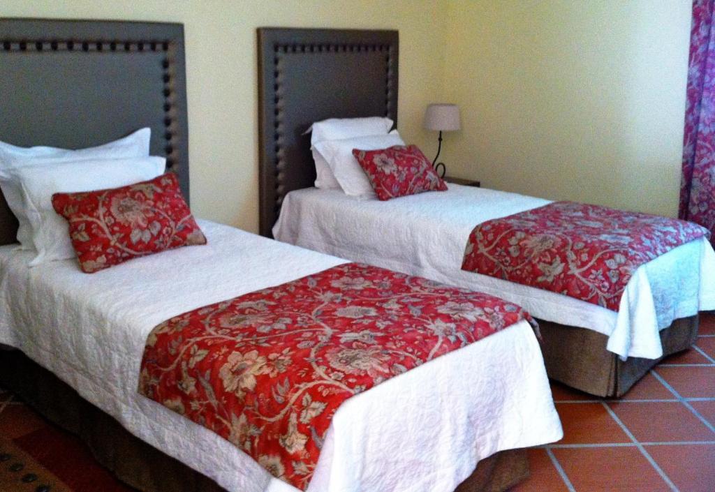 Casa Do Largo - Golega - Turismo De Habitacao Hotel Room photo