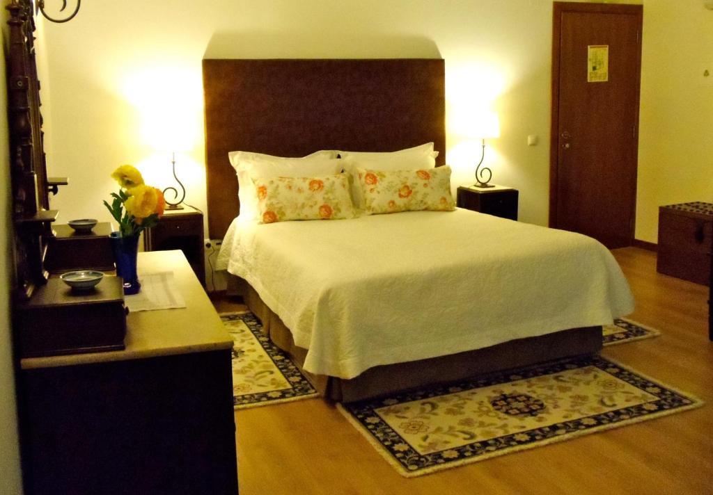 Casa Do Largo - Golega - Turismo De Habitacao Hotel Room photo