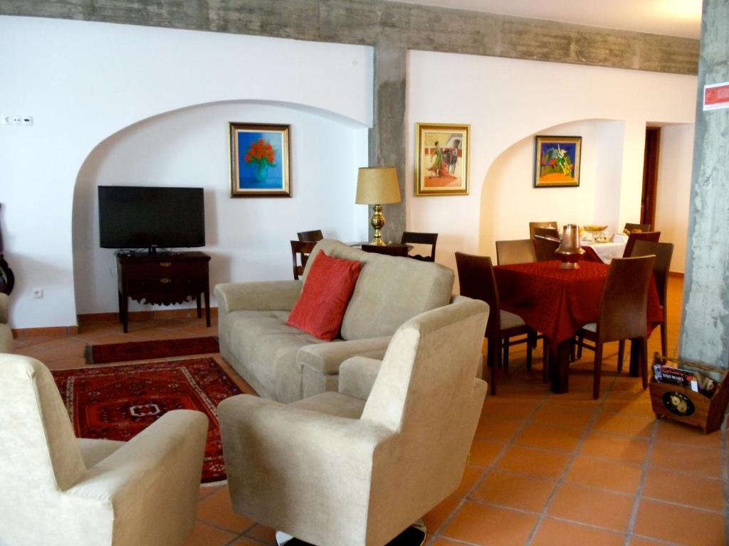 Casa Do Largo - Golega - Turismo De Habitacao Hotel Exterior photo